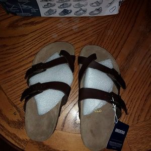 Mayari Birkenstocks